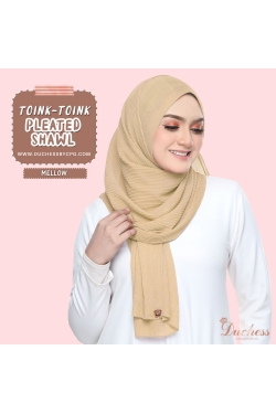Pleated shawl - mellow
